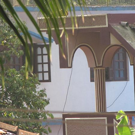 Domingos Guest House Baga Exteriér fotografie