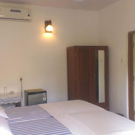 Domingos Guest House Baga Exteriér fotografie